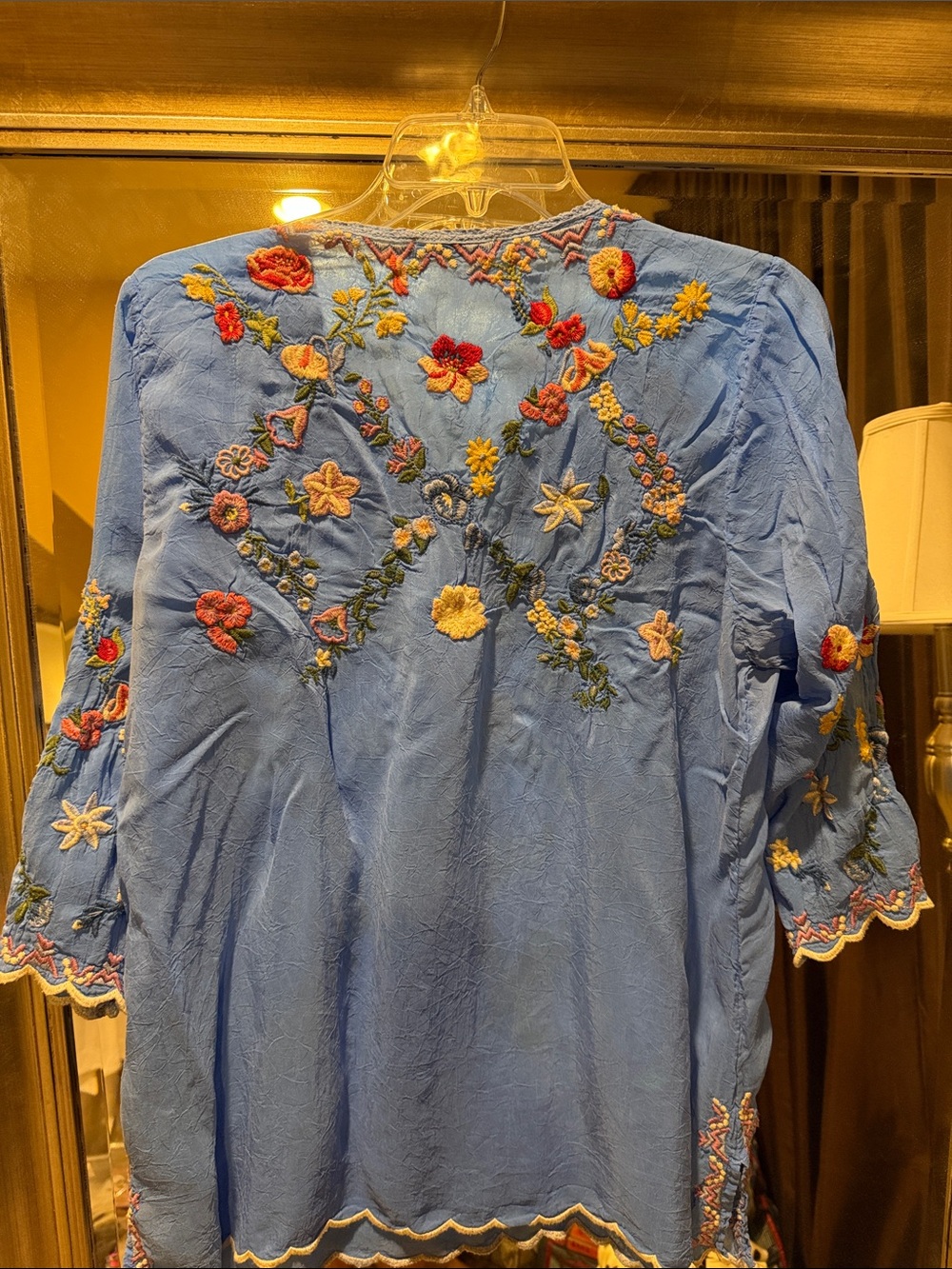 Johnny Was Blue Floral Embroidered V-Neck Top L - Picture 5 of 6